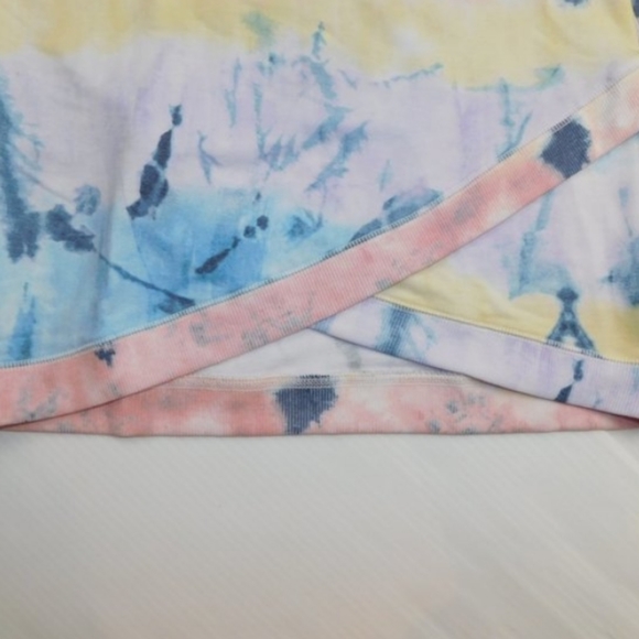 Sale EDDIE BAUER - Tie Dye Infinity Criss Cross Top (Pastel) - Picture 4 of 12